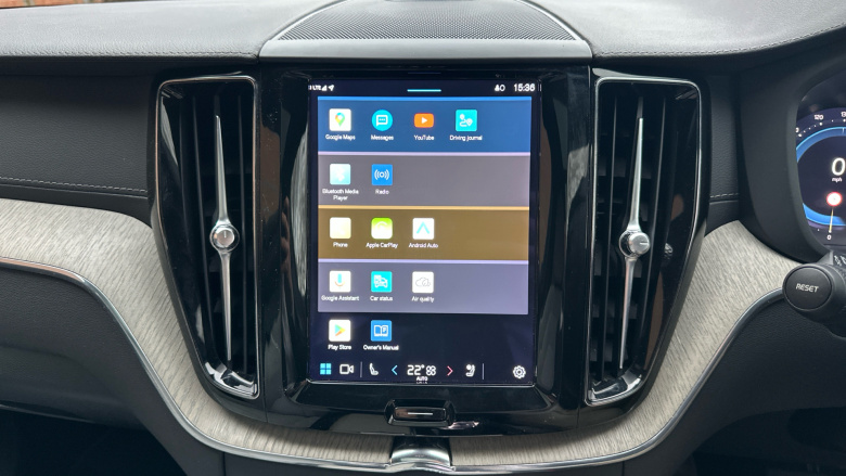 Volvo XC60 2.0 T8 [455] RC PHEV Ultimate Dark 5dr AWD Gtron Estate